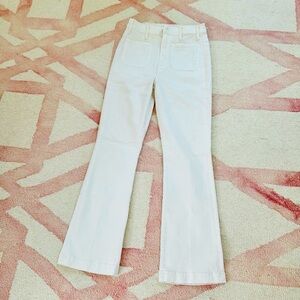 MOTHER The Patch Pocket
Hustler Flood High-Rise Flare Jeans Cream puff